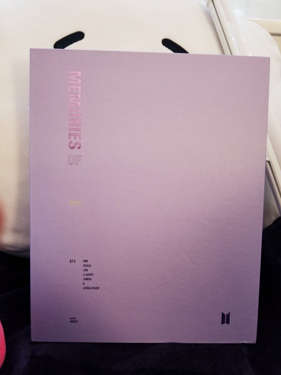 LovelyRMDimple's tweet photo. ✨I'm going to do be doing a giveaway for Memories of 2018 including the poster!✨
Rules:
💕USA only
💕Like and Rewteet
💕Leave a funny comment
💕Follow me
💫The giveaway will end on March 5th at 11am cst.💫 #BTS #Giveaway #btsgiveaway https://t.co/GGYIwotVok