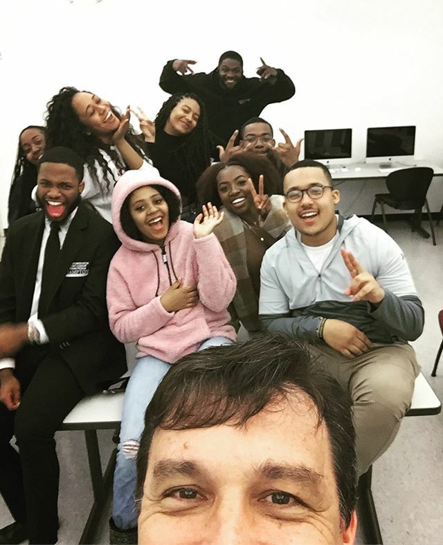 Michael_DiBari's tweet photo. Pre-Springbreak shenanigans #bestclassever #hamptonuniversity #classparty https://t.co/kg1DeBuhfX https://t.co/WeBuKJVW5f