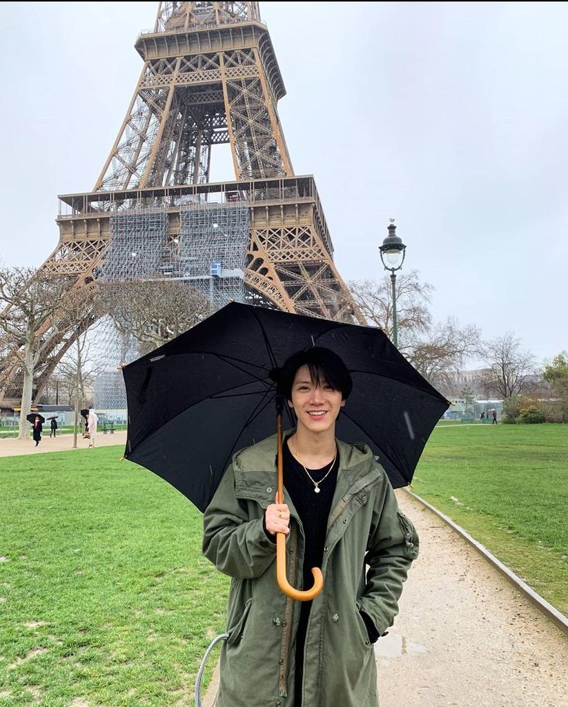 Jaenana_1302's tweet photo. Abang ganteng.. Sehat selalu bang.. Panjang umur.. Love you..
#TENChittaphon
#HAPPYTENDAY2020
#TENBDAY2020
#TEN1010
#HAPPYTENDAY
#WayV #WeiShenV #威神V
#เตนล์ #李永钦 #텐 #TENChittaphon #TEN1010 #HAPPYTEN @WayV_official https://t.co/IcNHEYdJaf