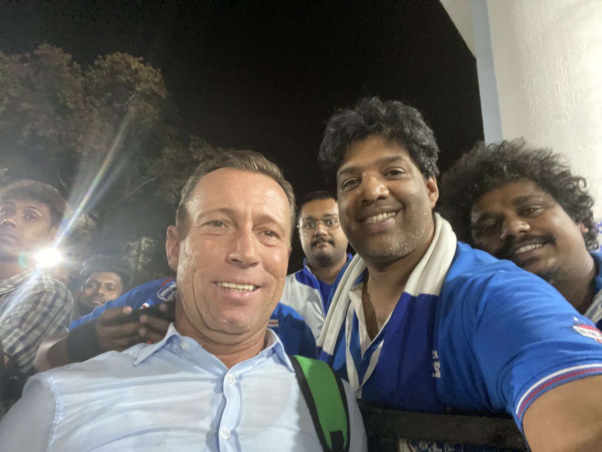 ashwingbenjamin's tweet photo. Well played @MaziyaSr.. Well deserved.. No go on and win it..!! Kudos to @marjanmane for putting together such a great team..!!
#BFCvMAZ #AFCCup2020 https://t.co/fmf1W1WOep