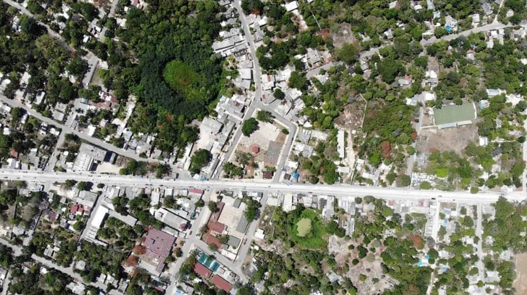 Vamos por más pavimentación de calles, construcción de banquetas y guarniciones y la modernización del alumbrado público.

Nuestro compromiso es seguir trabajando para abatir rezagos en el municipio. #EvolucionaConRumbo