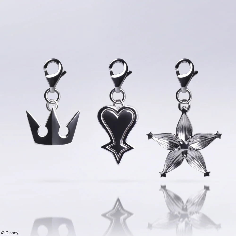 キングダムハーツ　ロクサス　アクセル　シオン　シルバーチャームセット ERv8M2EUwAAeOB-?format=webp&