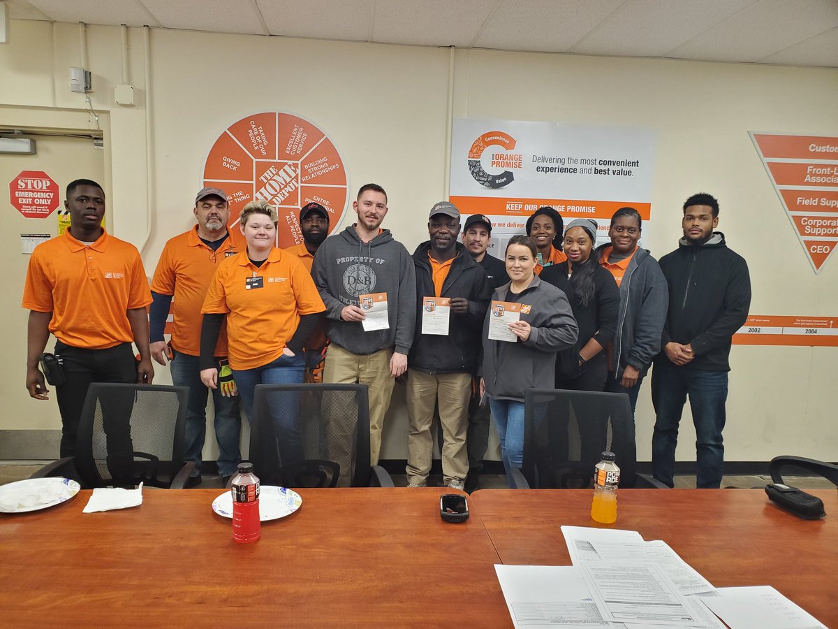 Thank You, MET for consistently taking care of our store and driving for prefection!  Wendy, Fred, Nick being recognized! @MikeDNicholsthd <a href="/vegad1974/">Demetrious Vega 🇵🇷</a> <a href="/PaulG34147563/">Paul4648</a> <a href="/kattyniner/">kathy</a> @ChicoEvansHD <a href="/dow_georgette/">MET_D34_DOW_HD</a> @Wendyha07438249 <a href="/trush_bob/">Bob Trush</a>