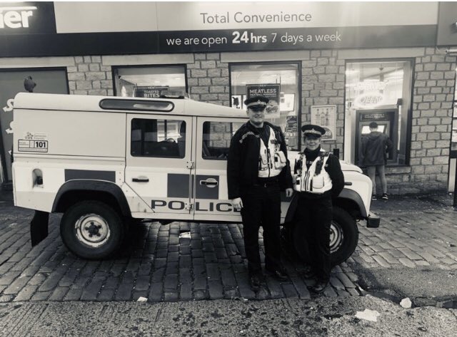 WYP_KirkRural's tweet image. Colne Valley NPT 👮‍♀️ officers 👮‍♂️ have carried out two days of Action in the Ward Area
#StopSearches 🛑
#intelligencegathering 👂 
#CommunityEngagment 
#Heartbeat 💙
#YourNpt 👮‍♂️👮🏻👮‍♂️👮🏻