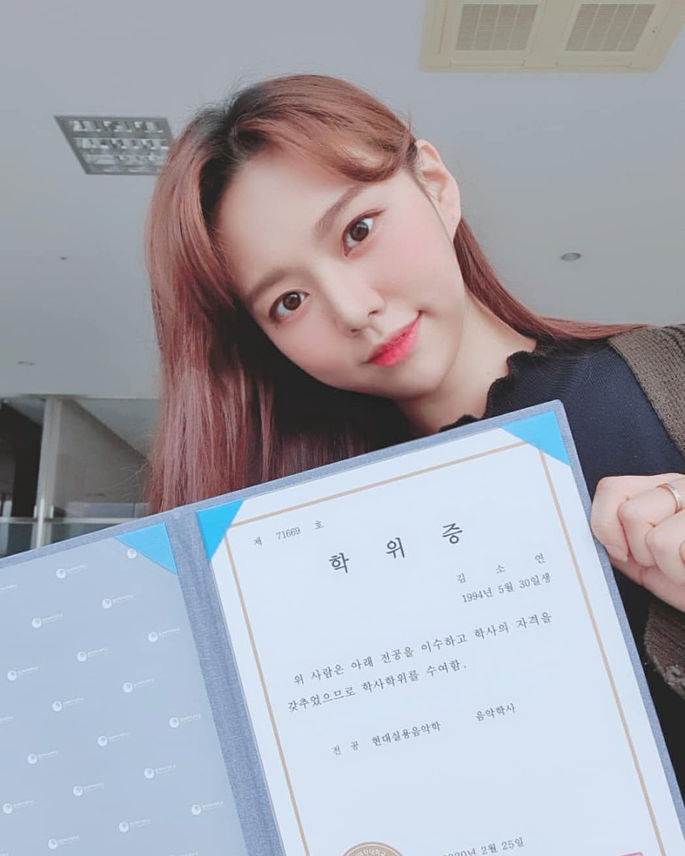 [🌎]

Üyelerimiz #Gaga ve #Yeori üniversiteden mezun oldu.