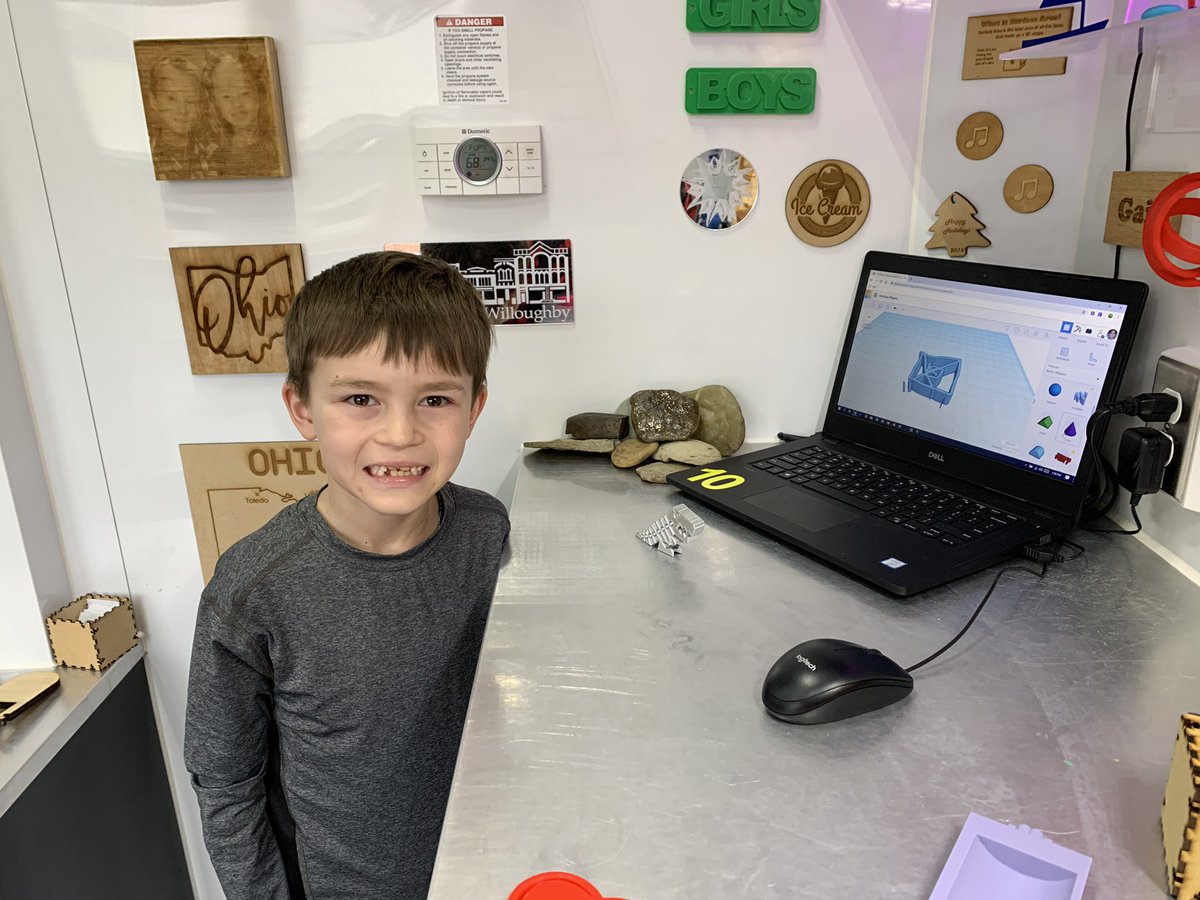 WEstemLADY's tweet image. I love working in the Fab Lab, but this is why I LOVE MY JOB! @wefabmobile @WESchools @mrslegerski @Southechguy @ranger_fab #mobilefablab #MyOhioClassroom