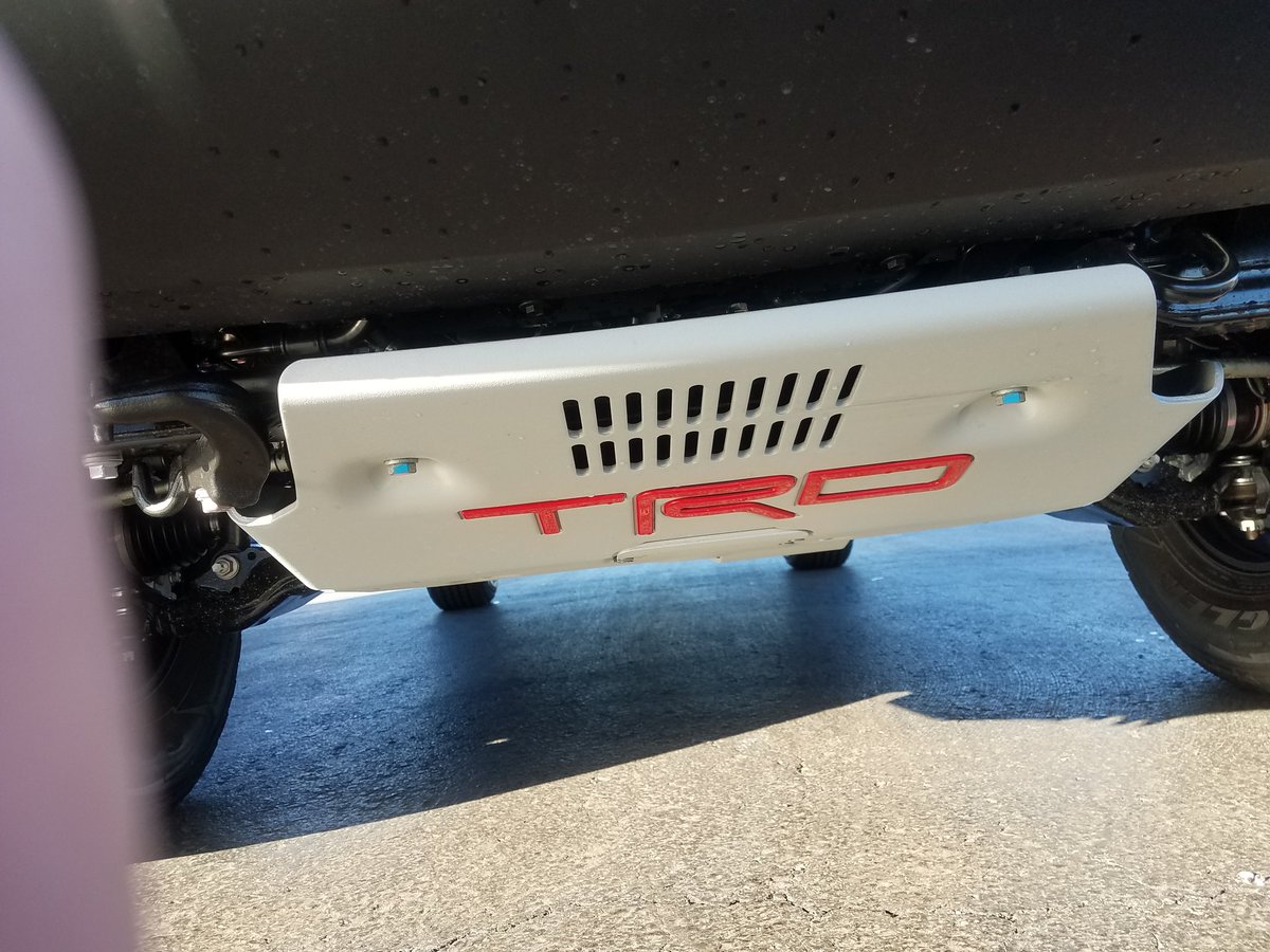 CarsByClayton's tweet photo. ALERT! TRD Pro Tacoma in 2020's special color army green is on the lot  @OlatheToyota and it will NOT be here long.  2nd chance opportunities don't happen every day, dont miss out. #Toyota #TRDPro https://t.co/v0tv8yM5pc