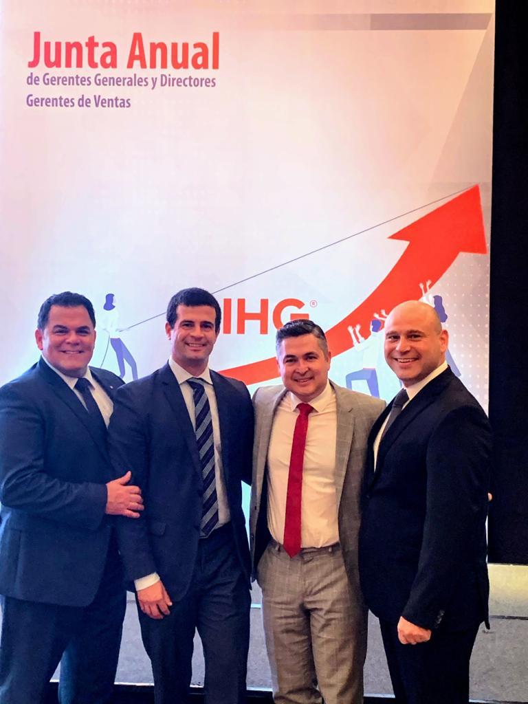 IHG_MLAC's tweet photo. Nuestro equipo de @IHG MLAC estuvo muy contentos de poder interactuar con nuestros Gerentes Generales y Directores de Ventas de Hoteles de Centroamerica y el Caribe durante nuestra reunión anual, celebrada este año en el bello InterContinental Miramar Panama. https://t.co/UQMtGf4Fdf