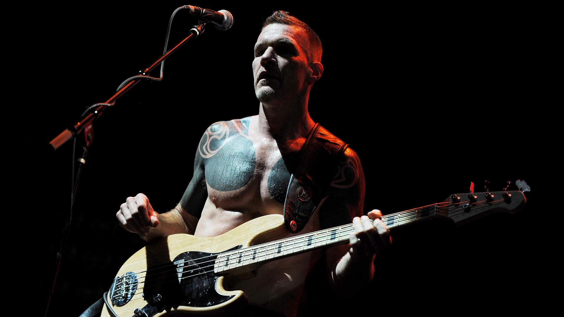 Happy birthday Tim Commerford! 