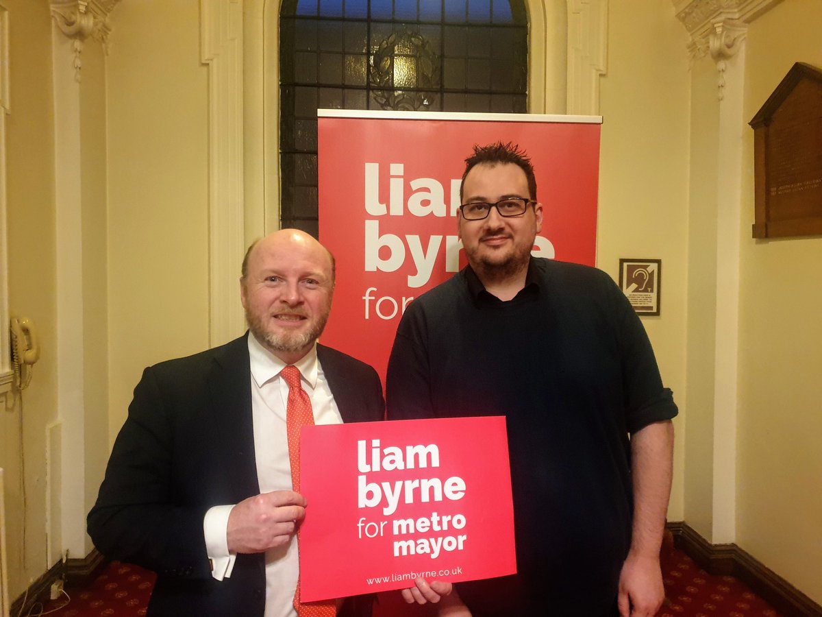 IndyDaveM's tweet image. Fantastic to have the next Mayor of the West Midlands @liambyrnemp with us at Walsall Labour Group tonight. 

Was great to hear about Liam's manifesto for the #Walsall and the whole West Midlands. 

#TeamLabour #LetsStartNow