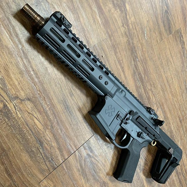 MartinsCFcom's tweet photo. @noveske_llc ghetto blaster. #300blk #pistol #edc #shortnsweet #blaster #silence #noveske ## https://t.co/yT53u7y2Uq