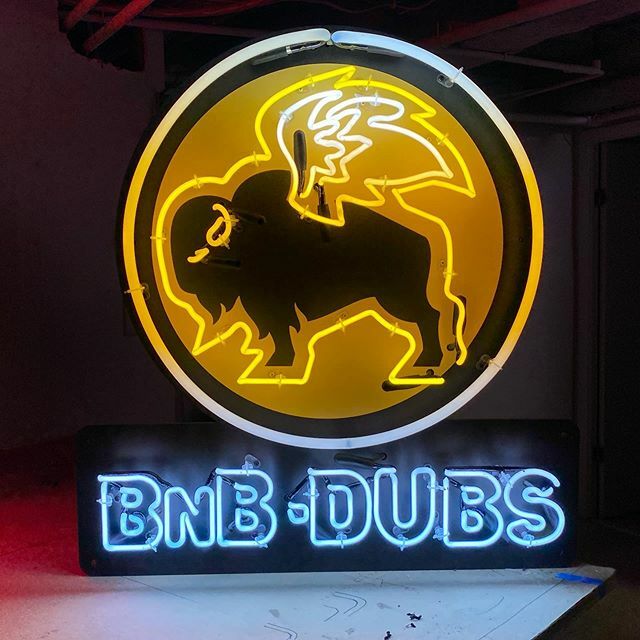 Random_Neon's tweet photo. #buffaloesthetics https://t.co/qYhX9k2zqi https://t.co/gHfMQRwpkD
