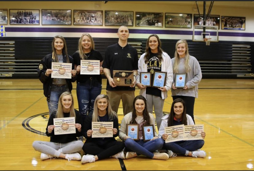 Congrats  to all our Bulldogs and Lady Bulldogs on their regular season and district tournament accolades!