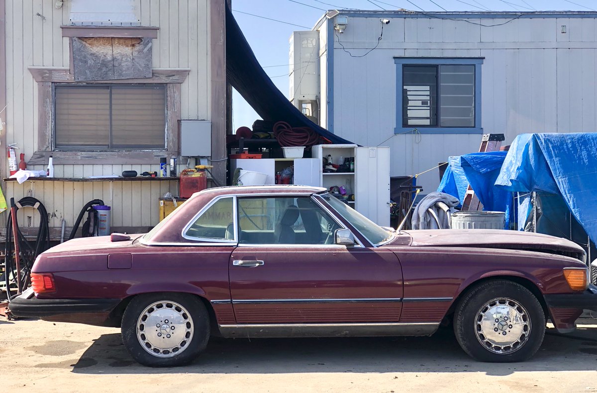 RollingProjects's tweet photo. 1987 Mercedes 560SL selling as is. DM for inquiries.
.
.
.
#Mercedes560SL #MercedesSL #1980s #560mercedes #1987 #carforsale #forsale #mercedesforsale #classicmercedes #mercedesclassic #vintagemercedes #mercedesbenz #dmforinquiries #amglove #560sl #rollingprojects #rolldifferent https://t.co/QgMh8UJbqS