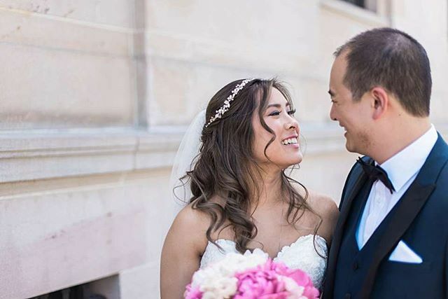 That moment you realize you're marrying your best friend, TODAY! ⁣

#Bjonesphotography ⁣
#seattlebride #seattlebridemag #seattlewedding #pnwwedding #weddingchicks #marthaweddings #huffpostido #thedailywedding #weddingwise #futuremrs #ohwowyes #theknot… ift.tt/3cexIfk