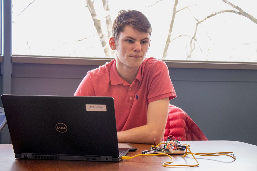 This group presenting their <a href="/milwaukeetool/">Milwaukee Tool</a> presentation to outside professionals as they get feedback to prepare for the elimination round #gettingthingsdone #presentation #advanced #Manufacturing <a href="/launch_sde/">LAUNCH in Elmbrook</a> <a href="/launch_tosa/">LAUNCH in Tosa</a> <a href="/BCHS_SDE/">Brookfield Central HS 🇺🇸</a> <a href="/BEHS_SDE/">Brookfield East</a>