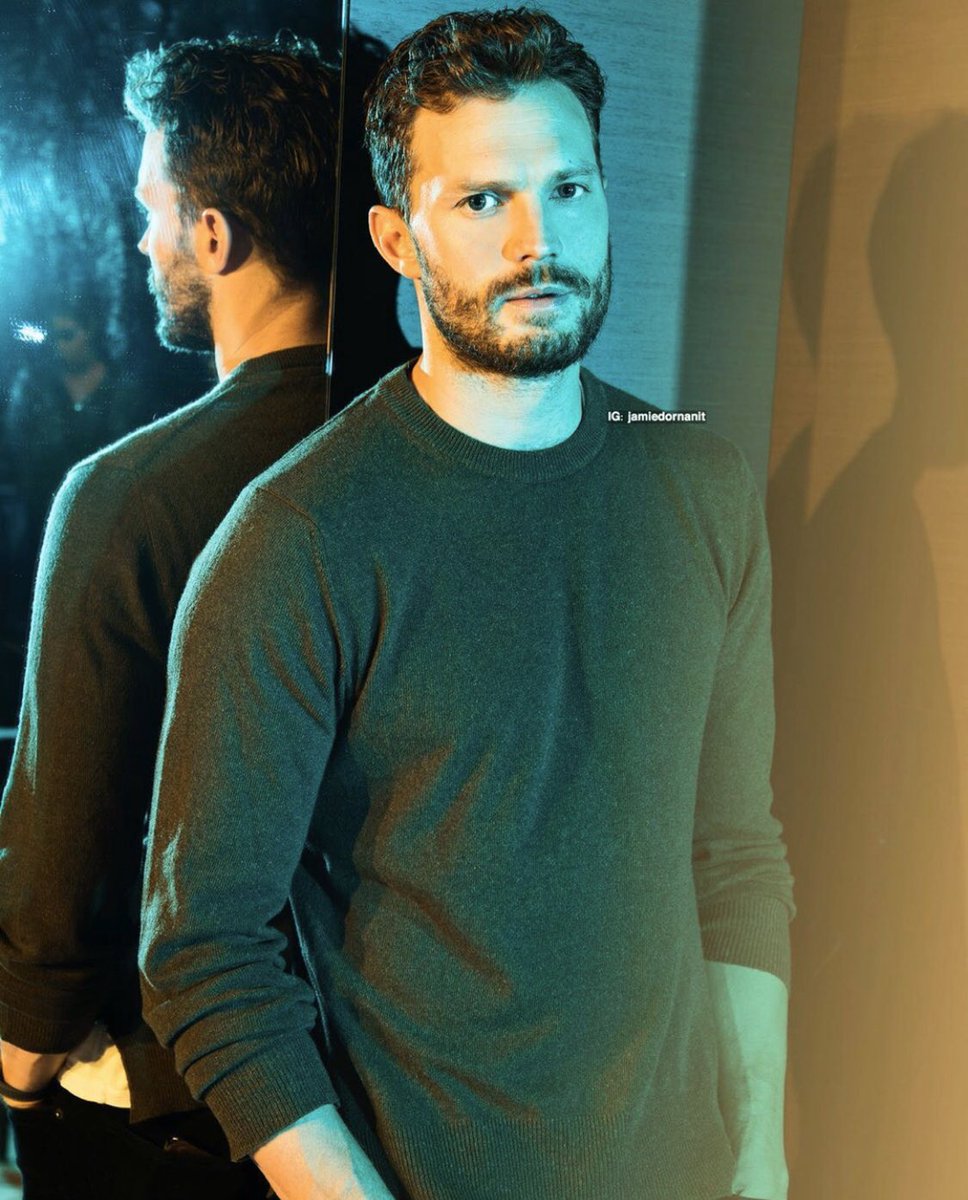 foreverdamie_'s tweet photo. Novos outtakes de Jamie durante o #TIFF19 💚
#JamieDornan
Via @jamiedornanit https://t.co/eQkL2IsXxo