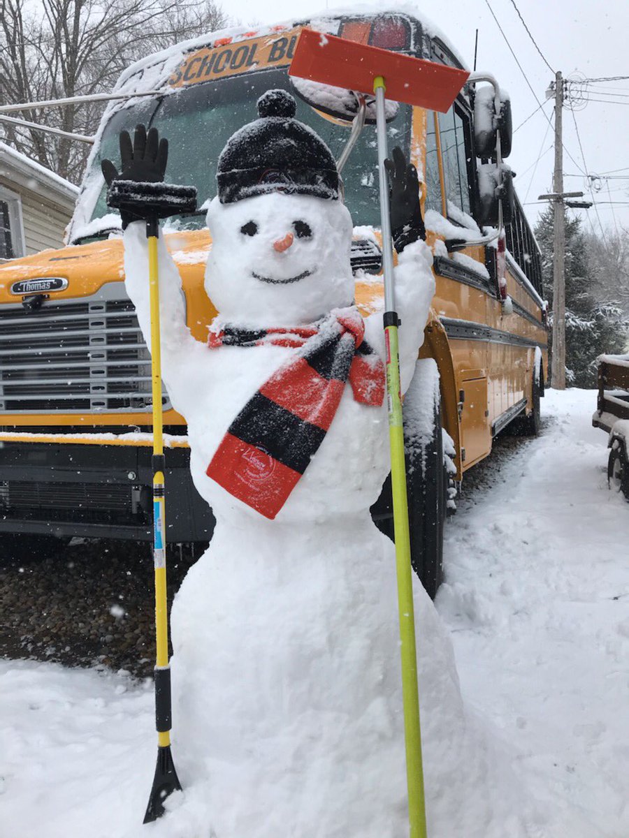 dahoffert's tweet photo. All @WCS_District schools will be on a 2-hour delay for Thursday (2-27-20). No late start PLC. Snow to stop overnight, but many roads still covered or slick. #wcsmission https://t.co/Bp9uZoPYLN