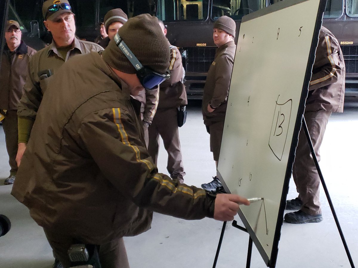 CTEast2's tweet photo. #UPSNorwich does a drowsy driving demo with the drowsy driving goggles to highlight the physical effects of driving drowsy. The volunteer couldn't connect the dots with his vision impaired! 🤯😯 #NEDRested https://t.co/eVv91530F0