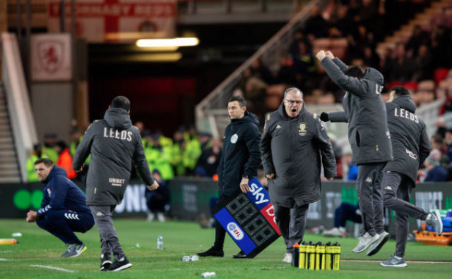 LUFCDATA's tweet photo. Marcelo Bielsa celebrating Mateusz Klich's goal tonight.🙌 #LUFC https://t.co/grHangGYN1