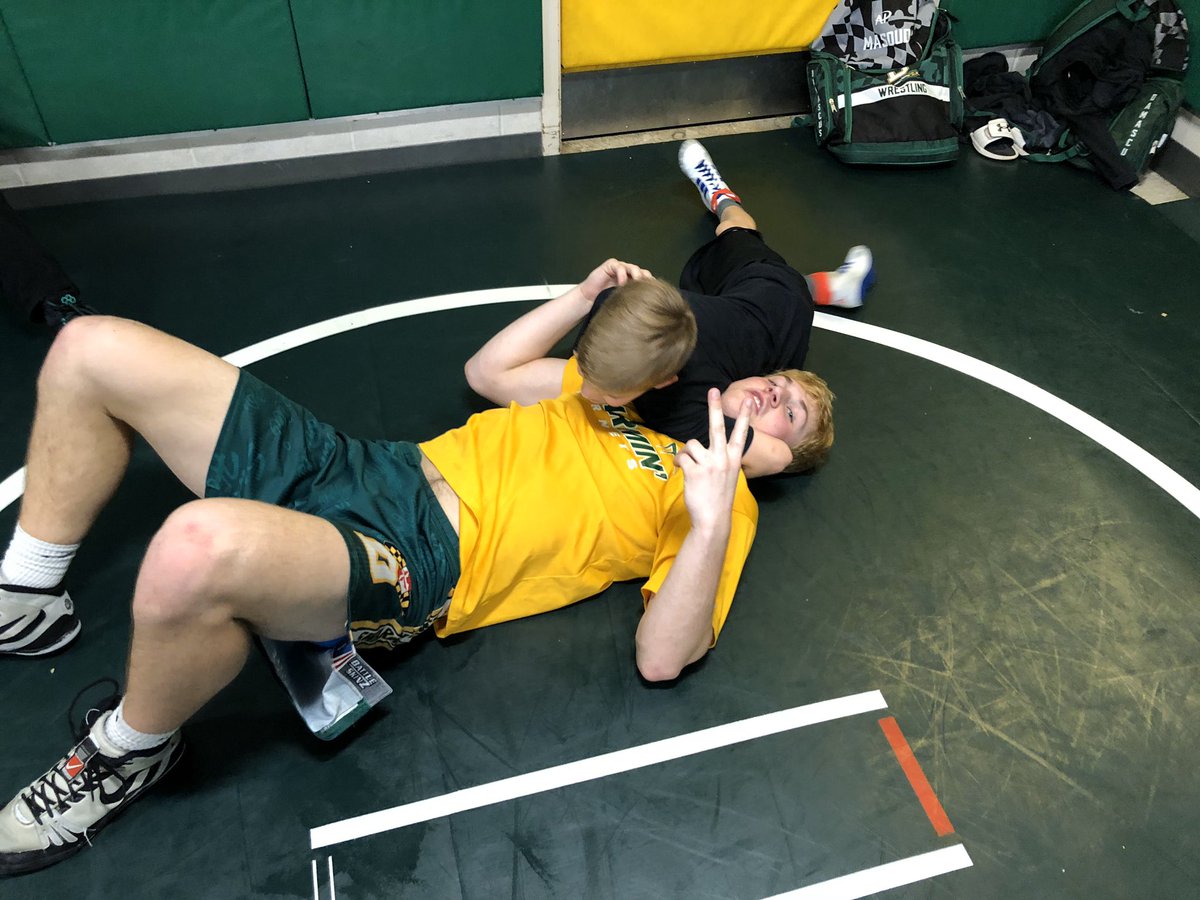 DamascusWrestl1's tweet image. FINALLY 👏🏽👏🏽👏🏽 A little Spoales is able to get him down! 🤼‍♂️💪🏽🏆🥇#champs #makepracticeFUN