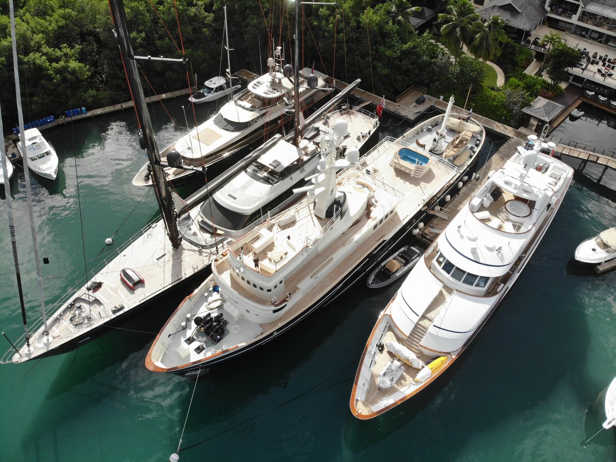 Ready to cruise the ocean? The Seawolf yacht here is looking mighty fine and ready to set sail along with other superyachts on Marigot Bay Marina in Saint Lucia.

#marigotbaystlucia #caribbean #SaintLucia #SeawolfExpeditionYacht