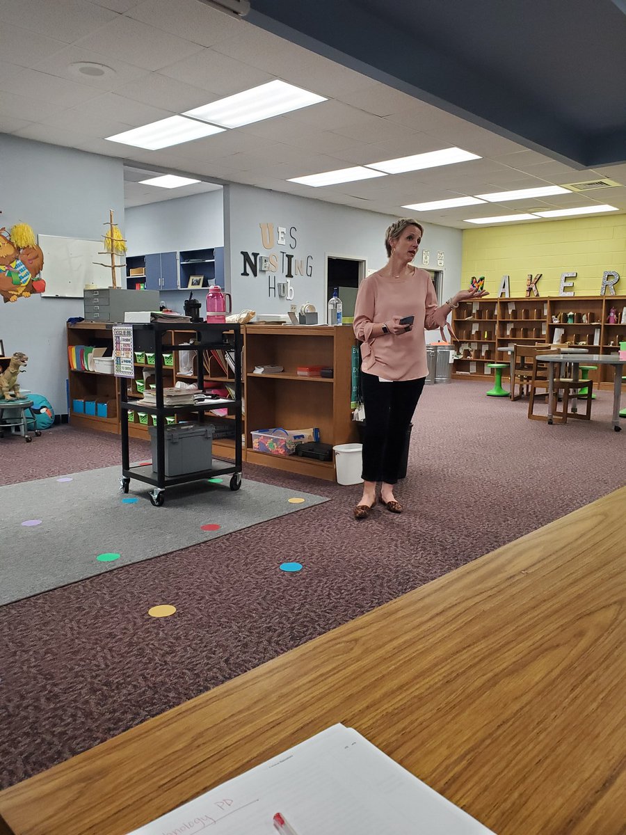 Union_Owls's tweet photo. Our wonderful media specialist Mrs. Allen led professional development for our staff today! She presented on digital tools: NC Wise Owl, PowToon and Novel Effect.  We are grateful for amazing public educators that make a difference! 🍎🦉❤ #publicschoolweek https://t.co/bDfHQjBNJc