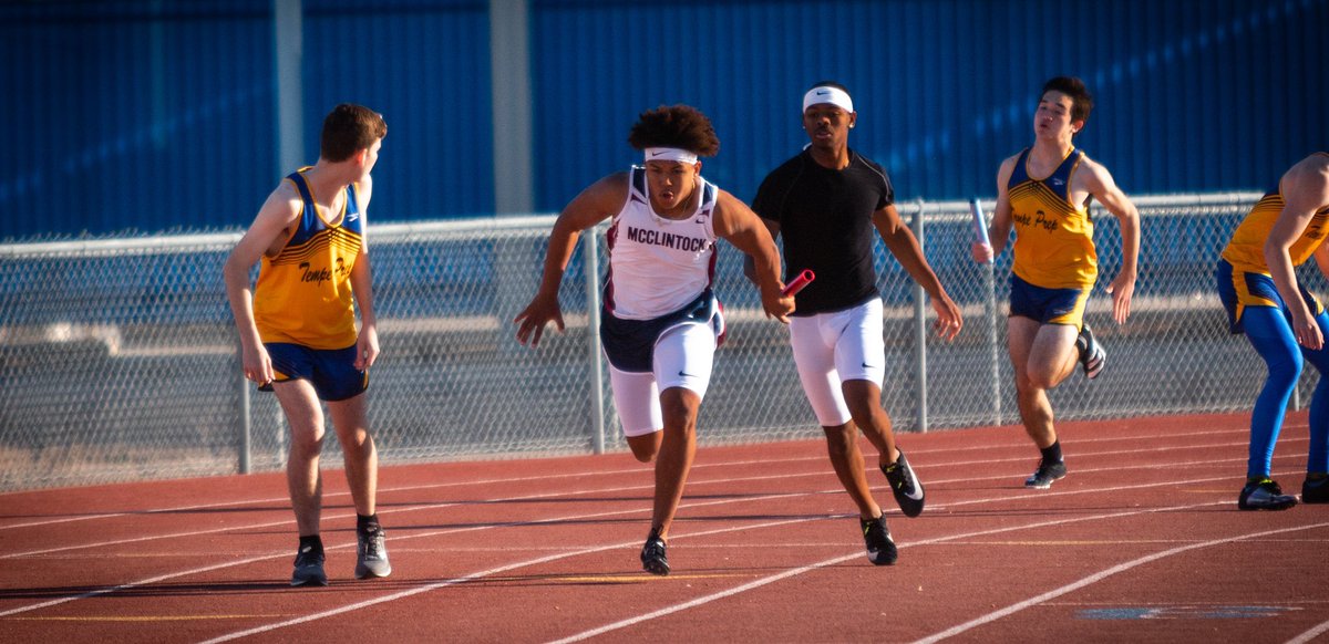 TK_Kreations's tweet photo. Track and Field! Chargers doing work in their opening meet with St. Mary’s and Tempe Prep.
#springsports #sprint #relay #shotput #chargerstrack #sportsaction https://t.co/adKxzV8yvr