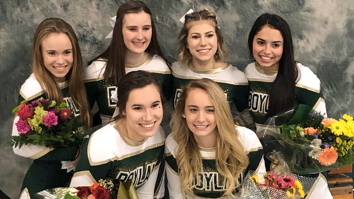 Senior Night!!! 💚💚💚