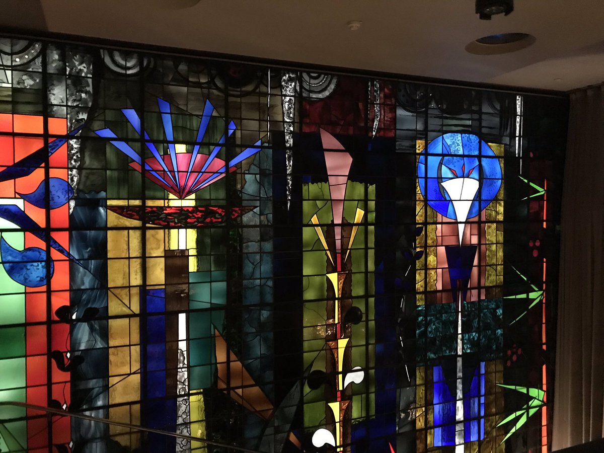 A huge thank you to Erika and the team @sbeCollection for hosting our lovely clients. First we had champagne and canapes <a href="/SandersonLDN/">Sanderson London</a>