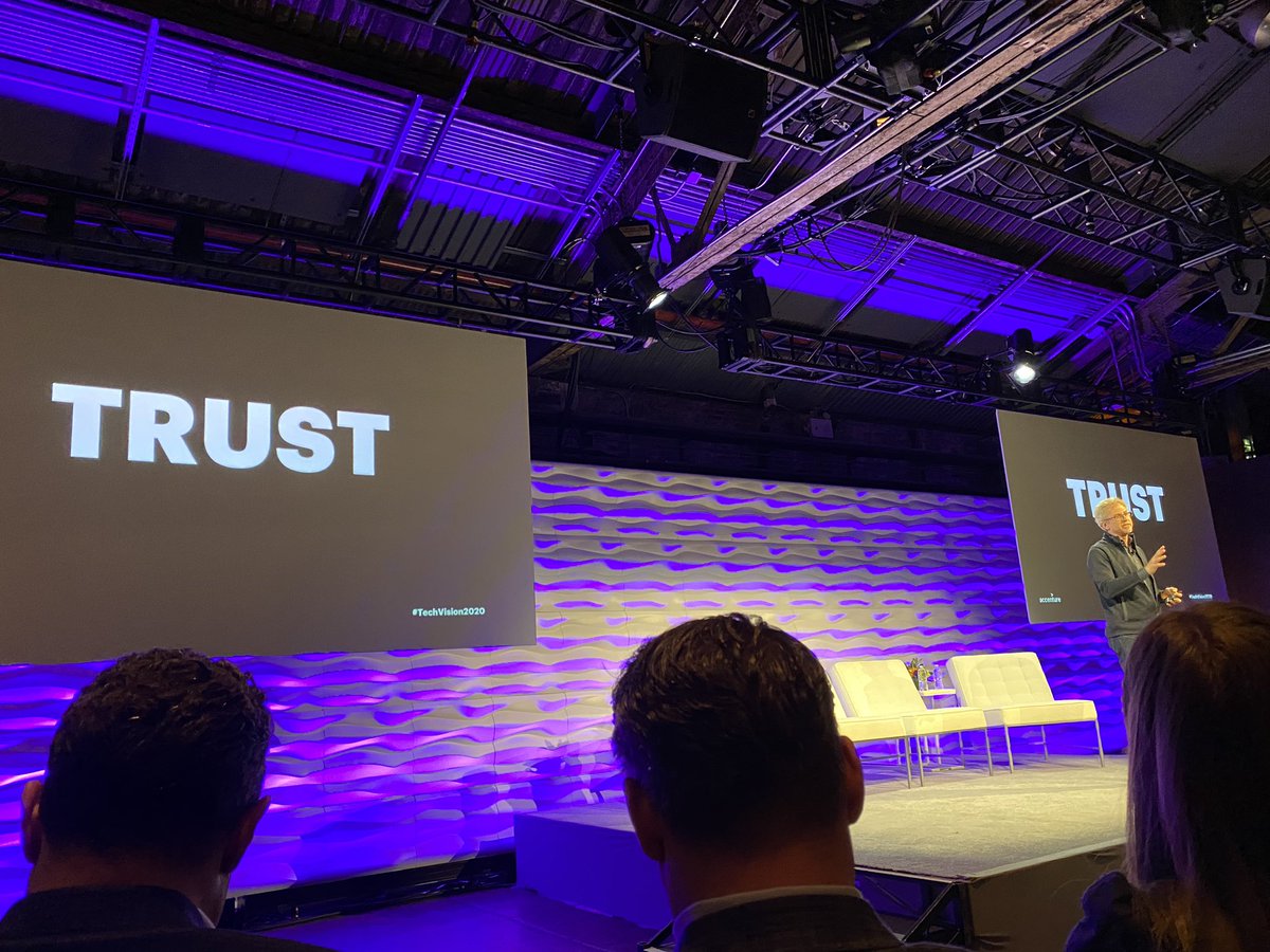 peggy_tsai's tweet image. Trust is the biggest currency in the post digital world - Paul Daugherty CTO at @Accenture #TechVision2020