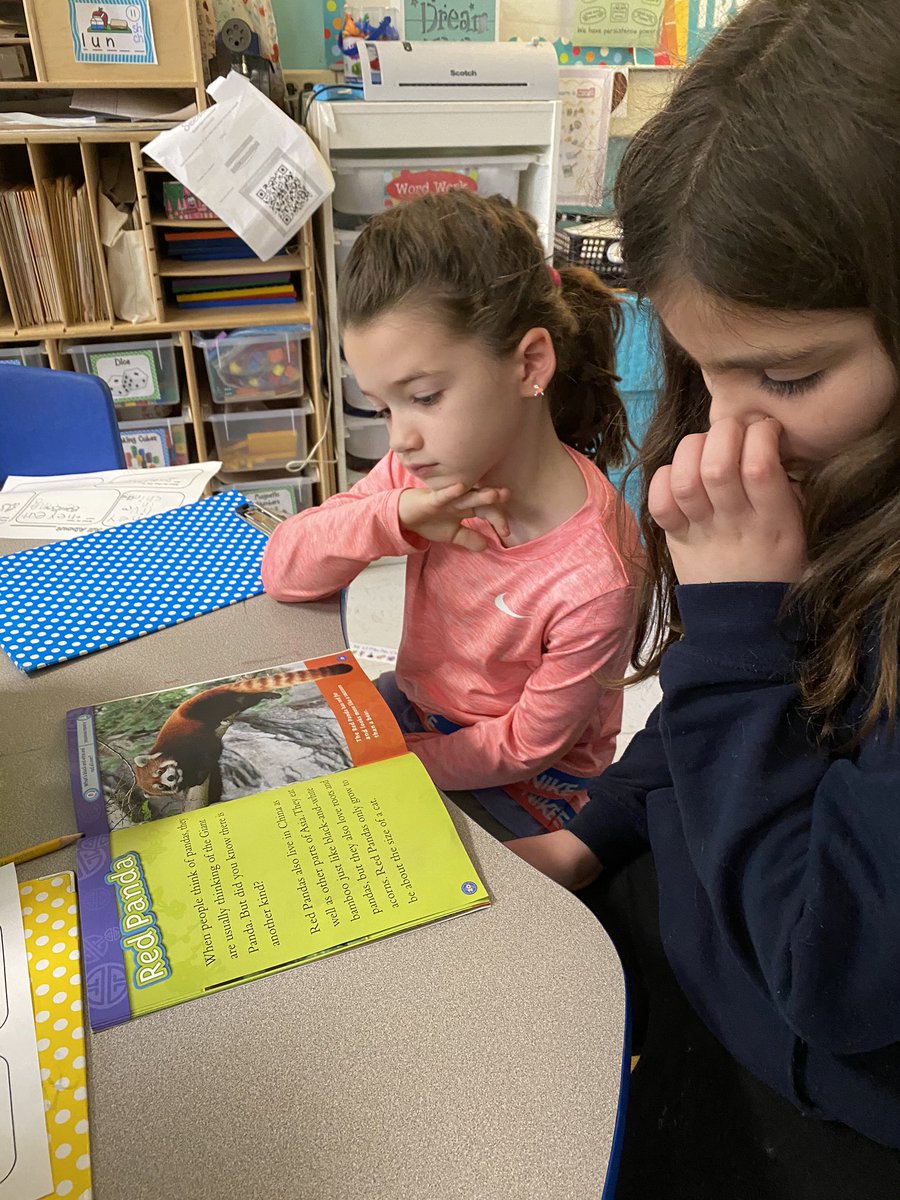 A big thanks to our reading buddies for helping us do some important animal research!   #itszootime 🐆🐅🦓🦒❤️<a href="/MrsMScheid/">Michelle Scheid</a>