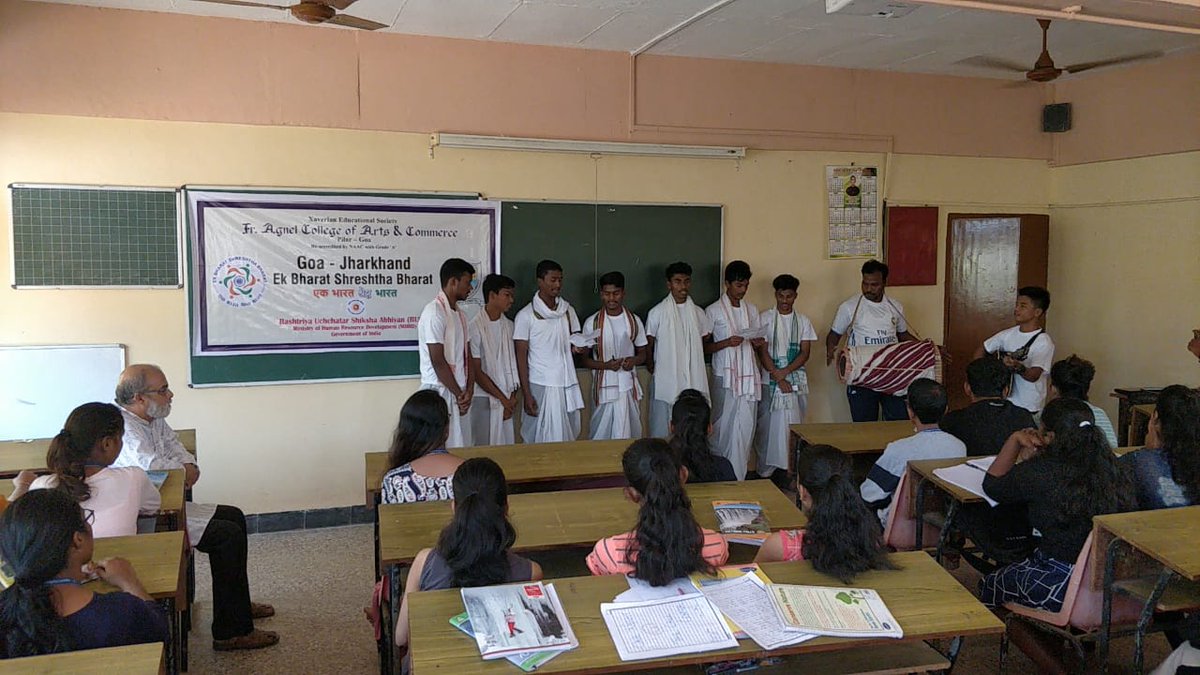 facpilar's tweet photo. Interactive session with Students of Jharkhand studing in Goa as part of EBSB Goa-Jharkhand. The interaction was facilitated by Dr. Fredrick Rodrigues EBSB Coordinator on 26.02.2020. #EBSB https://t.co/uhkw4nWGBC