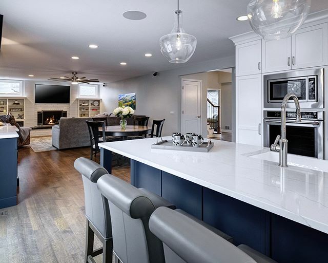 michaelmenn's tweet image. Traditional home design in Chicago, Illinois.

#traditionalhomedesign #chicagoIL #prospectheightsIL #chicagoarchitect #michaelmennltd #homedesign #homeremodel #livingroom #kitchen #diningroom #woodfloors #openfloorplan ift.tt/3cdBG84