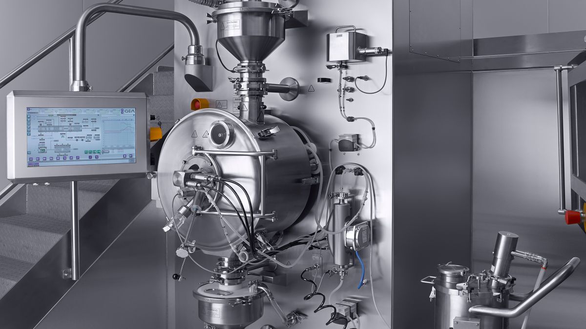 GEAPharma's tweet photo. Want to achieve faster throughput, time &amp; cost savings, increased efficiency and a higher quality coated tablet? Visit our stand (2-31) at #InterphexOsaka to learn more about the GEA tablet coater #Consigma 
https://t.co/2BWXm4sxRn https://t.co/sYU88KB52u https://t.co/TQELscSR0G