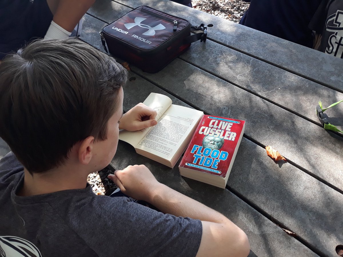 MrTiffeysClass's tweet photo. @CliveCussler_ Very sad to learn of this news. Clive was very generous to send a heavy box of books last October for my middle school boys’ book club. His books has been game changers over the years for many of my students. I’m sure they will share my sadness on his passing.  #GreatefulTeacher https://t.co/voFJzIqvfP