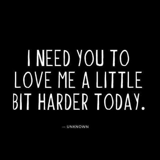 mary_eclark's tweet photo. 🔥asking for a friend...how do you help people in your life when they’re suffering?🔥 you may have heard people saying/posting at the beginning of February, "I'm so ready for 2020 to be over!" ☹️ so much had already happened in JANUARY that it seemed i… https://t.co/ClxXclia8G https://t.co/4RVYEjE8im