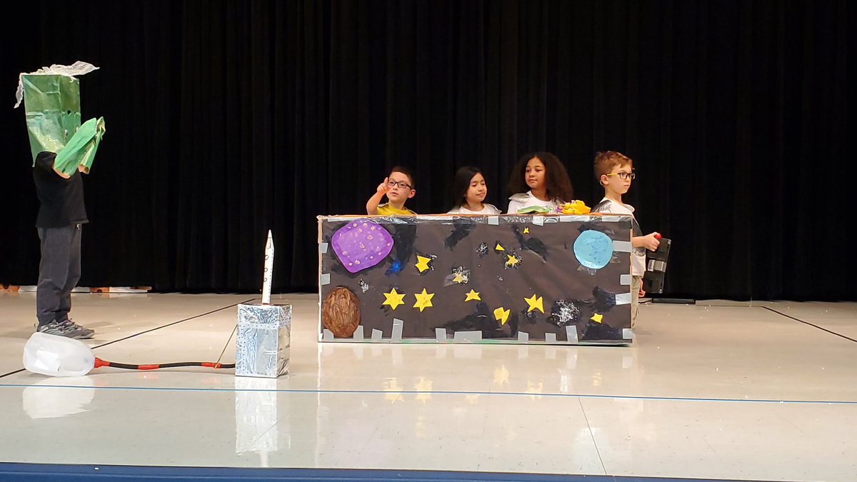 happyNessTeach's tweet photo. What a night! Our students gave a family performance before their DI competition. What a beautiful show of support & community from our @NISDEvers @NISDGTAA families! Potluck & performance #legendaryunicorns #BeLEGENDARY #livingtheGTlife #NISDinspired #ThisIsNorthside #thisisGT https://t.co/3H2cZU04CP