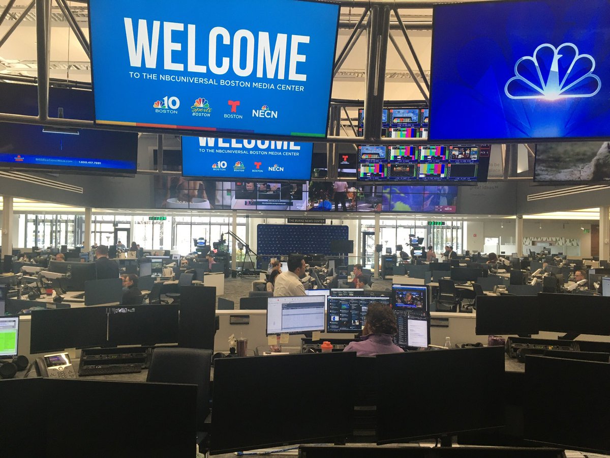 kmaccioli's tweet photo. Thanks to @NBC10Boston for opening its doors to a local group of PIOs today. It was great opportunity to tour the new studio and speak with reporters and editors https://t.co/ogZgJdvEcA