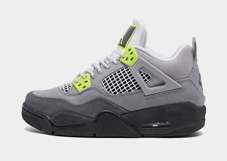 TheSoleLibrary's tweet photo. Air Jordan 4 “Neon” will see a release next Month. The most iconic Air Max 95 color blocking features a grey suede upper paired with white, neon accents and 3M reflective branding on the heels.

🗓03.21.20
💵 $225

#TheSoleLibrary https://t.co/EwOUF1zaSK