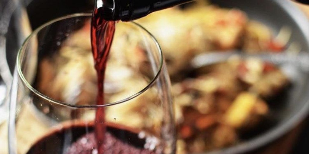 blocalbfresh's tweet photo. We hope you'll book a table &amp; join us for dinner if you're staying at Oak Brook Hills. #dinner #finedining #brestaurant #reservations https://t.co/hRLn5C8VBl https://t.co/KnaunF2ejJ