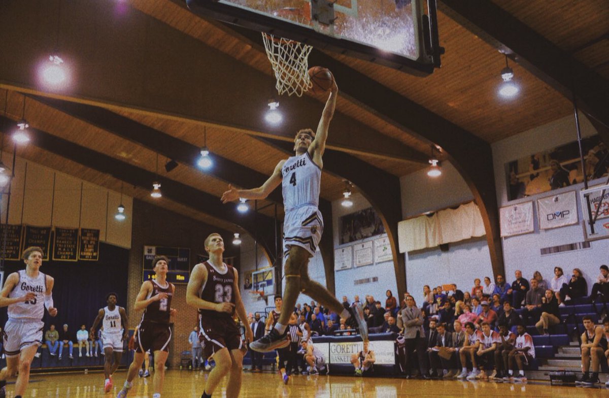 briggsgatlin's tweet photo. This doesn’t feel real... It’s been one heck of a ride. Thankful for the opportunities that my high school career has brought me. Thankful for family, friends, teammates, and coaches that have been there with me the whole way. I love you all❤️ #4out✌🏼✌🏼 https://t.co/IYur8OKSkn