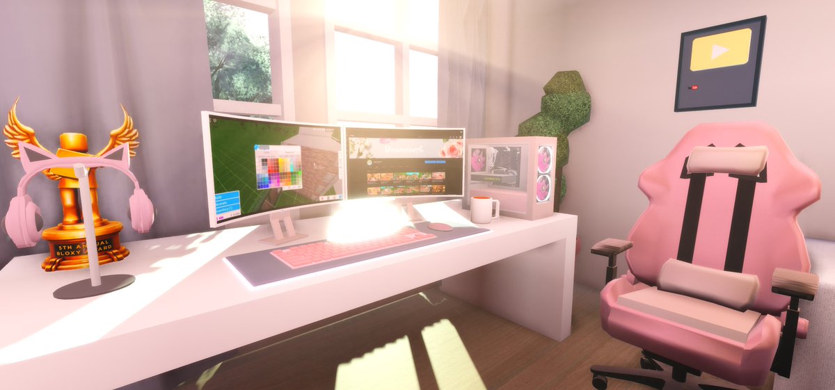Dianasaur On Twitter My New Intro Sneak Peek Of My Irl Pc Set Up I Ve Been Building Both In Roblox Studio And Bloxburg - my roblox intro