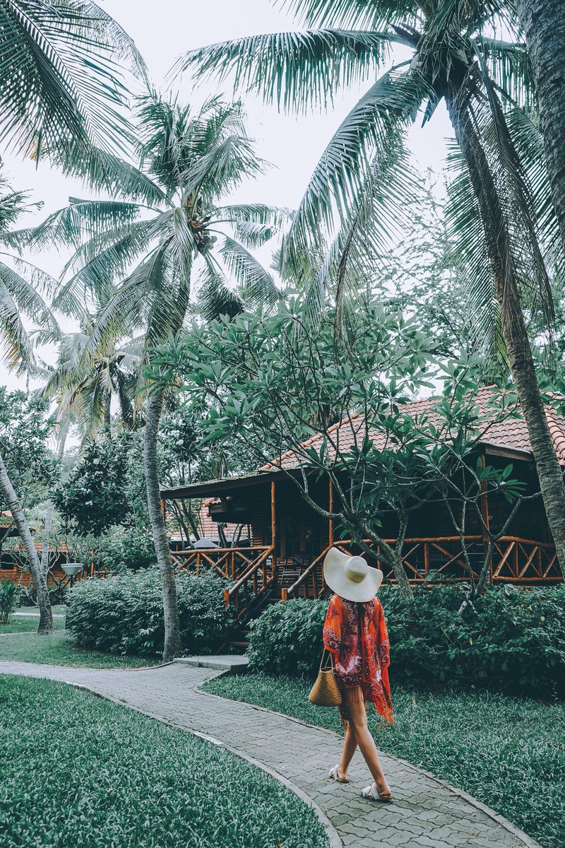 Regent Chalet Hua Hin tweet media