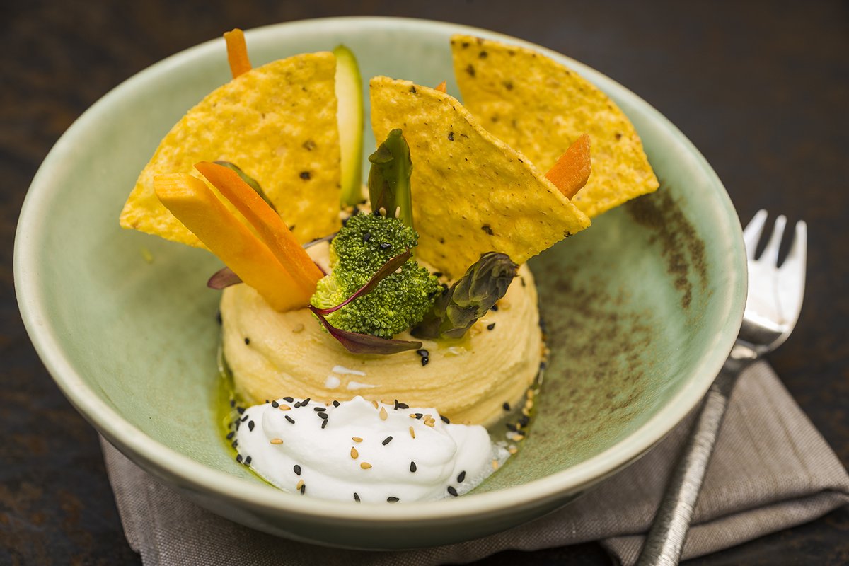 Saps que tenim molts plats aptes per vegetarians i vegans? 💚💚Consulta'ls a la nostra carta 📋