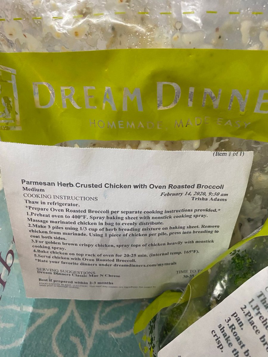 MacKidRedlands's tweet photo. This delicious meal brought to you by @DreamDinnerRedlands! Parmesan Herb Crusted Chicken and Oven Roasted Broccoli! https://t.co/C9XeNvgPXD