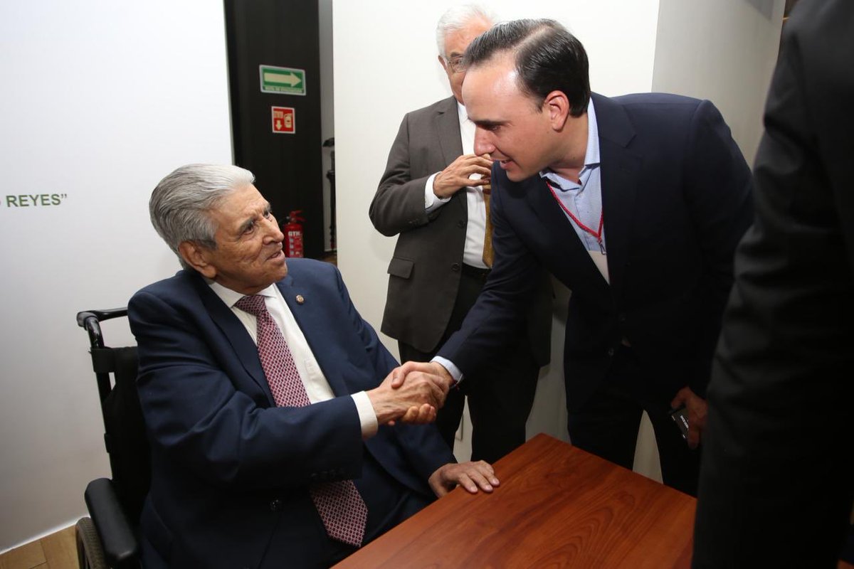 manolojim's tweet photo. Que gusto saludar a mis compañer@s de la Comisión Política Permanente de nuestro partido en el CEN, intercambiamos ideas y propuestas para ganar con todo las elecciones de este año y del 2021 #TodoParaBien #Saltillo #Coahuila #México https://t.co/QNB4OIXD4L