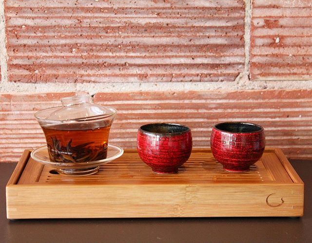 teassential's tweet photo. Have you tried our Organic Mi Lan Xiang oolong tea? It’s a dark, oak flavoured oolong that we source directly from the tea plantation!

#teassential #teassentialspecialtyteas #vernonbc #downtownvernon #tea #teashop #shoplocal #oolong #organic #gaiwan #gl… https://t.co/Z095F9DMsb https://t.co/wcOcnj2SVF