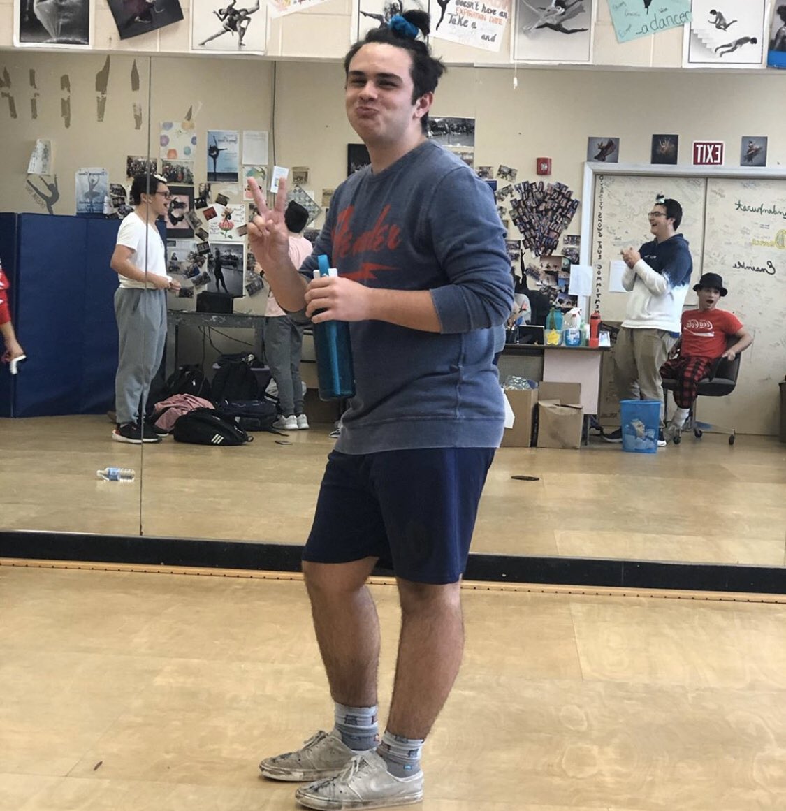 2022_lhs's tweet photo. tiktok/meme tuesday #lhsclasswars2022 https://t.co/TuTWFnIq41