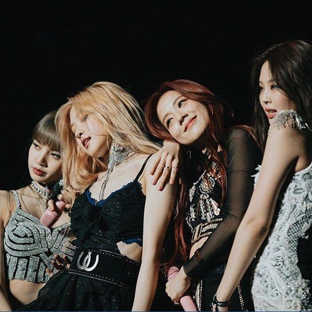 nttnef's tweet photo. @OH_mes2 #BLACKPINK #BLACKPINKCOMEBACK
YG mà không cho Blackpink comeback trước khi TREASURE debut thì chắc chắn tôi sẽ anti TREASURE, BLACKPINK đã thành lập gần 3 năm trời mà vẫn chưa có full album, các thành viên còn lại chưa solo,...BLACKPINK thật sự thiệt thòi trong YG ent https://t.co/moMcb0JOG2